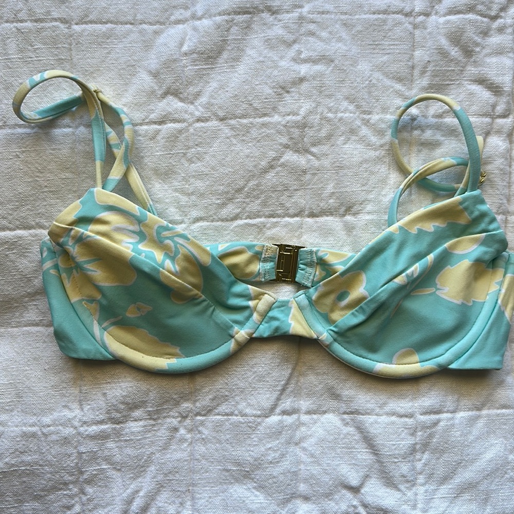 Sun bleached swim bikini top